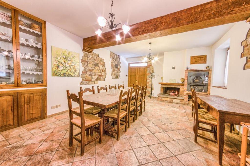 Borgo Struginati Villa Doglio  Buitenkant foto