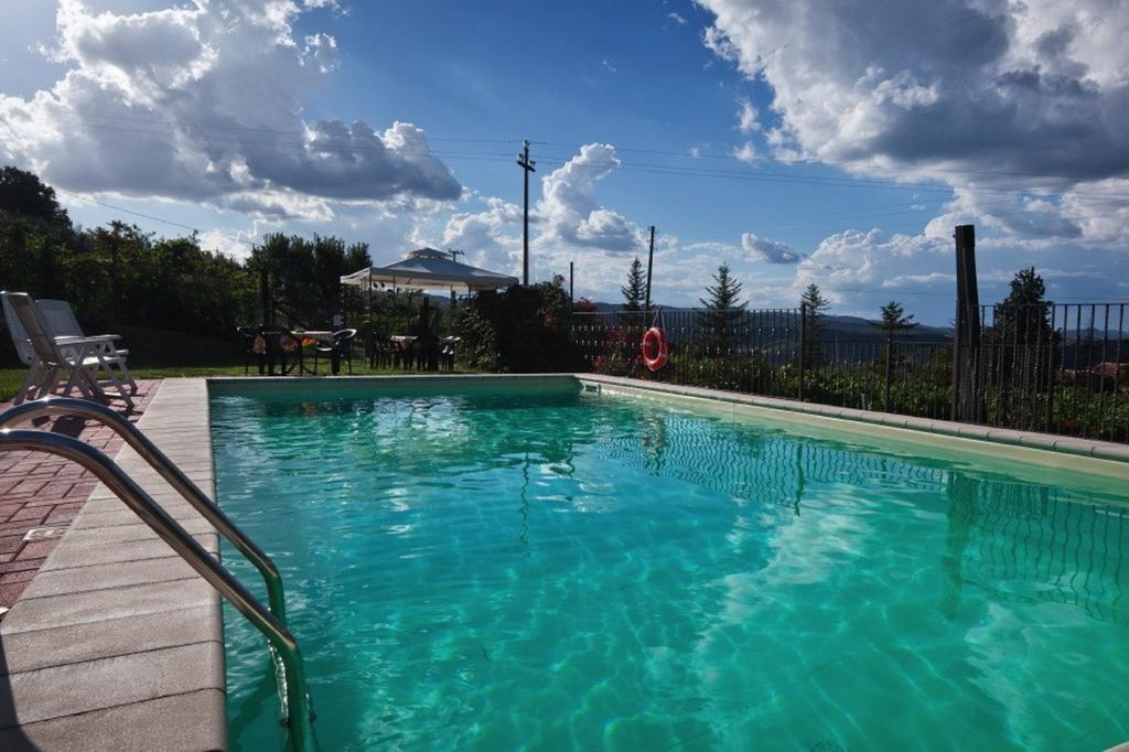 Borgo Struginati Villa Doglio  Buitenkant foto